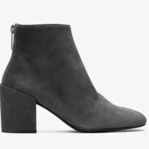 Stuart Weitzman / Bacari Gray Slate block heel ankle boot Suede Booties Size 10